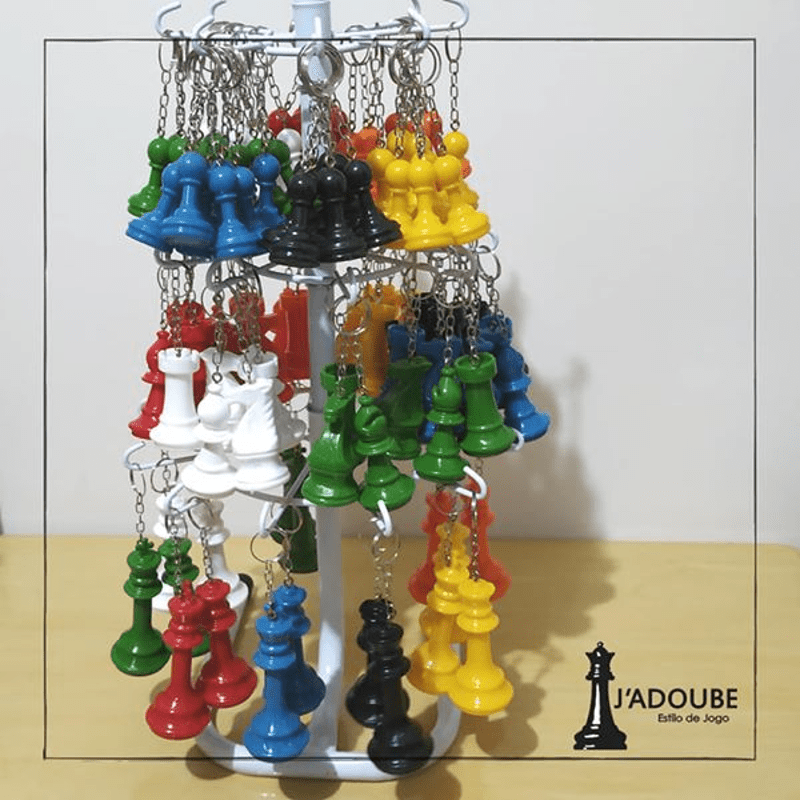 Trio Rei & Dama & Cavalo – Peças de Xadrez Decorativas – Jadoube