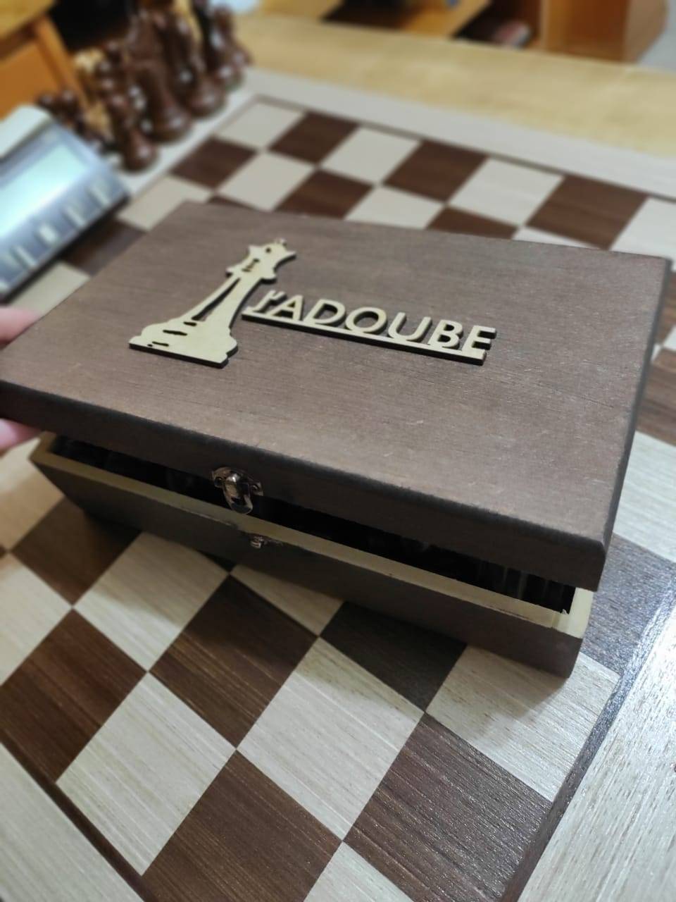 Caixa para peças de Xadrez – Jadoube
