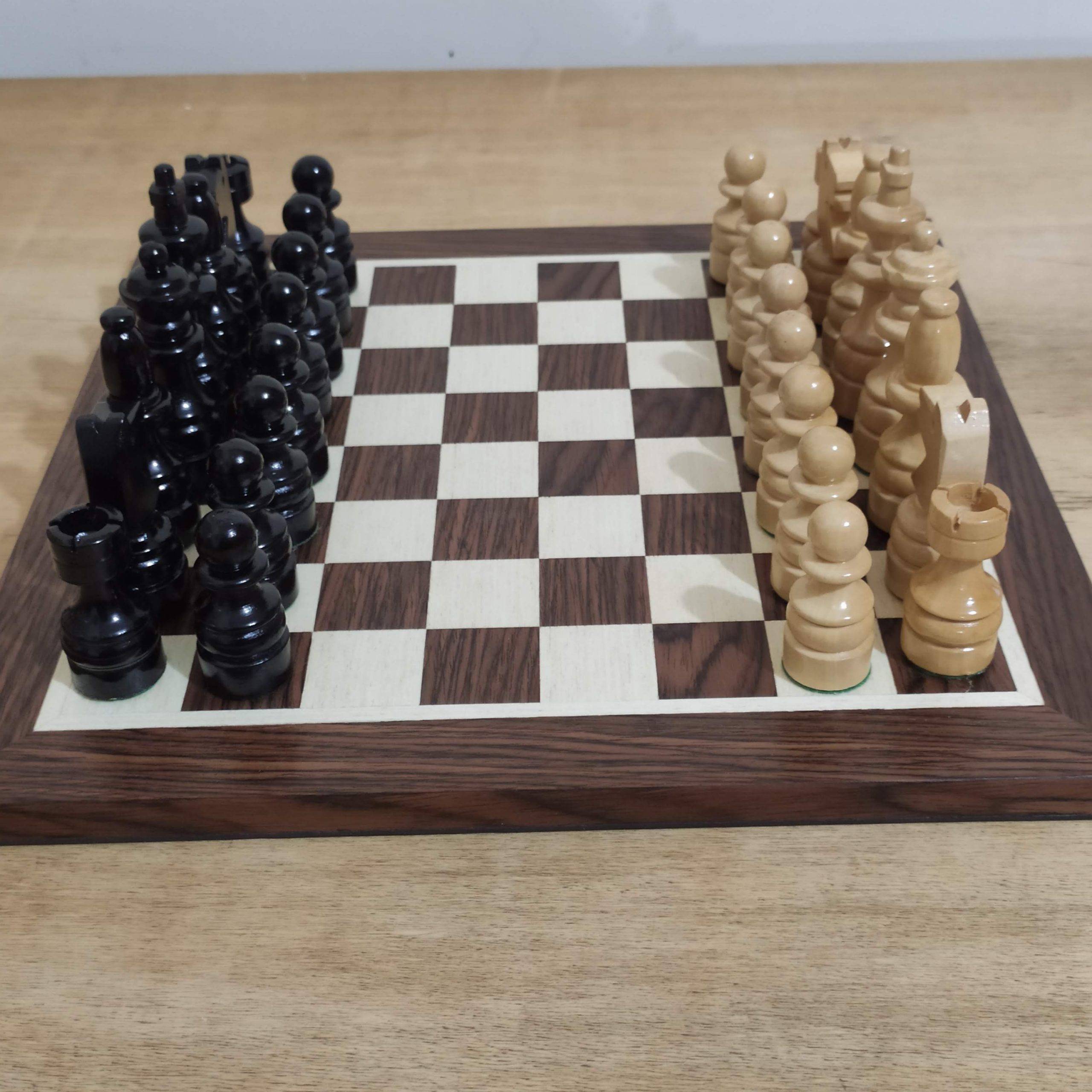 Conjunto Peças e Tabuleiro de Xadrez 50×50 Linheiro e Marfim – Jadoube